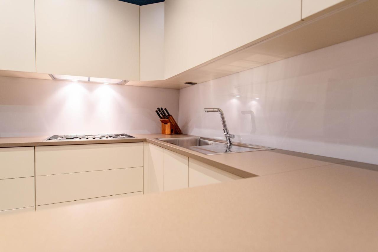 In Centro, 5 Posti Letto: Ca' Cybeles Apartment Turin