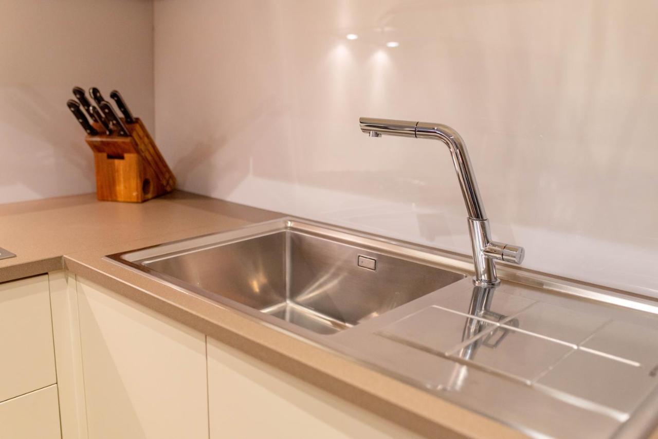 Apartment In Centro, 5 Posti Letto: Ca' Cybeles